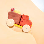 Lilliputiens - Trekfiguur Kiepwagen