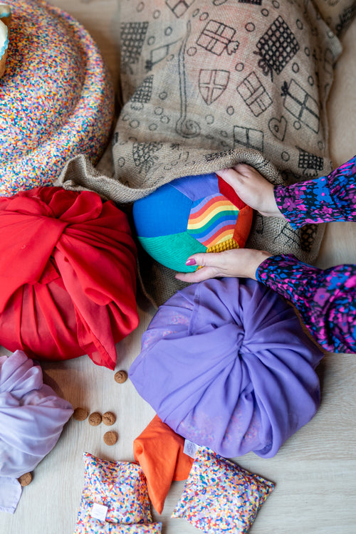 !!Pre-sale!! - Little Botanic Label - Sensorische ballonbal regenboog